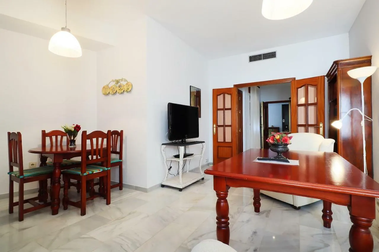 Apartamento Cardenal Toledo & Free Parking Córdoba