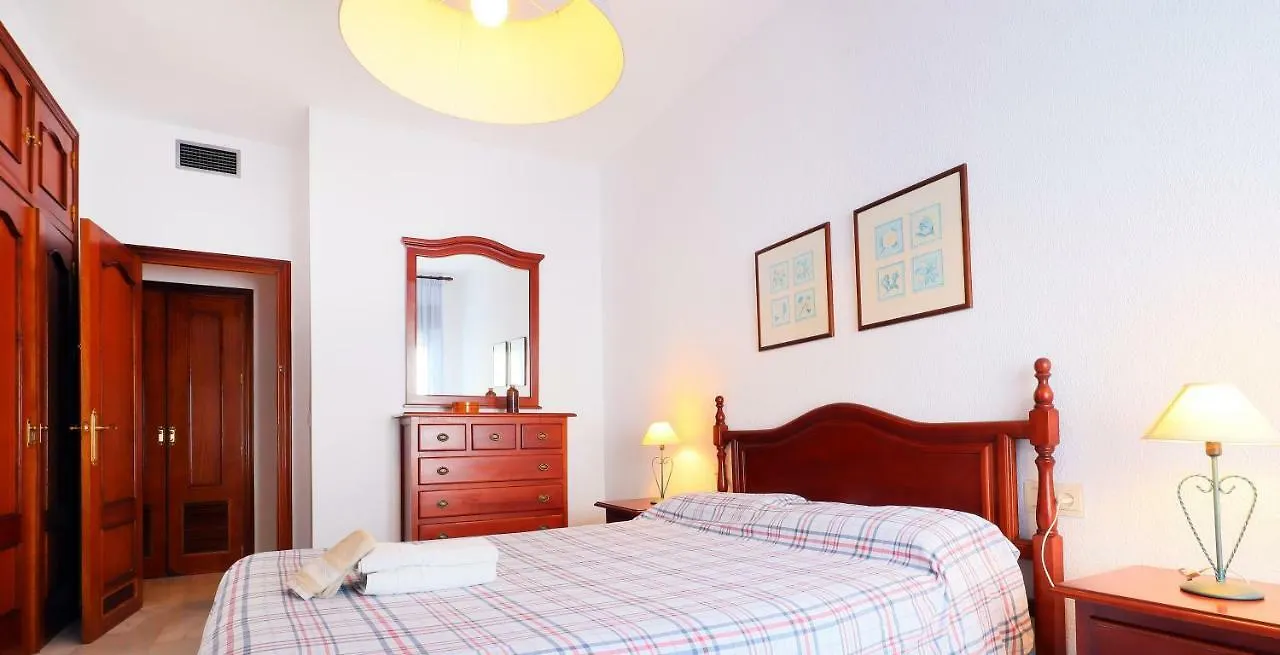 Apartamento Cardenal Toledo & Free Parking Córdoba España