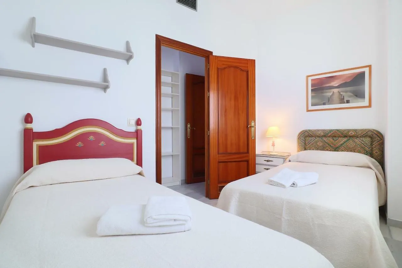Cardenal Toledo & Free Parking Apartment Cordoba 0*,  Spain