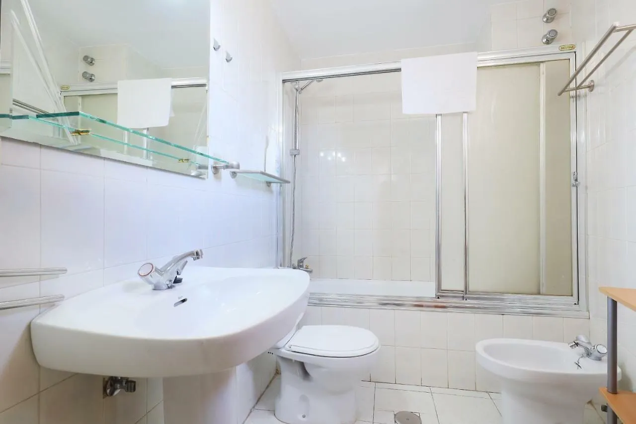 Cardenal Toledo & Free Parking Apartment Cordoba
