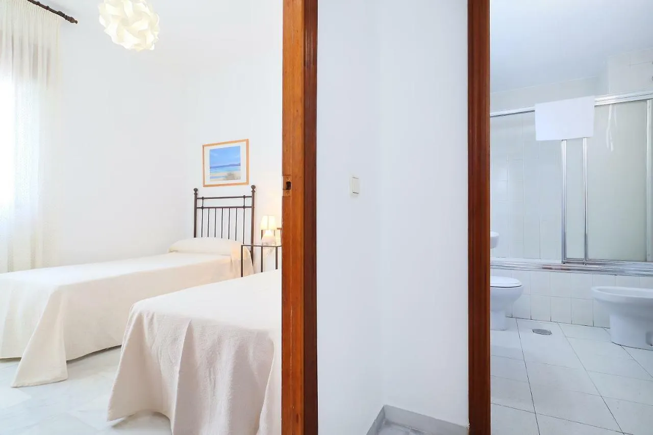Cardenal Toledo & Free Parking Apartment Cordoba